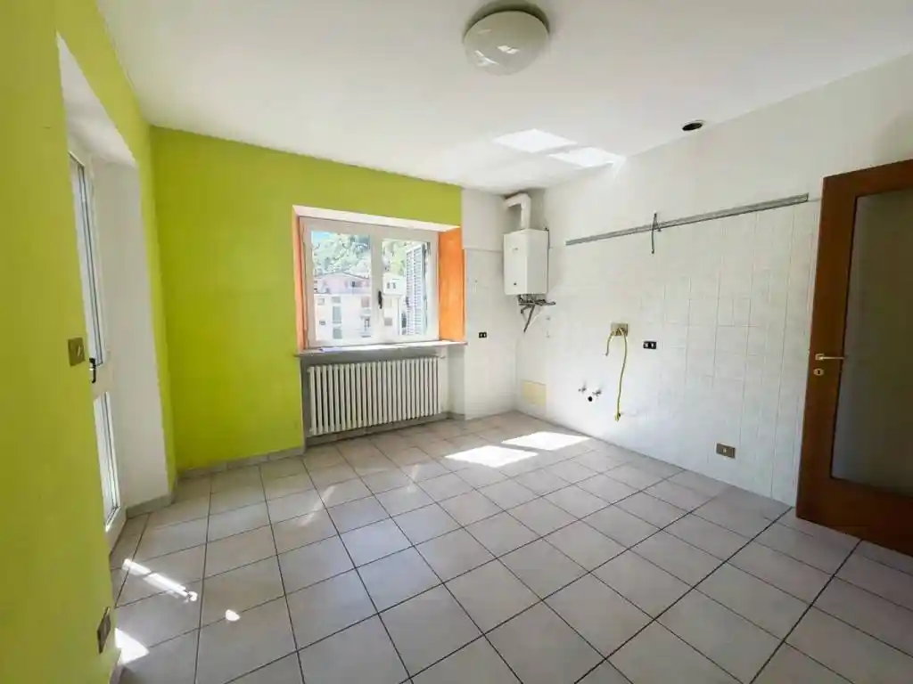 Appartamento in affitto a Pomaretto