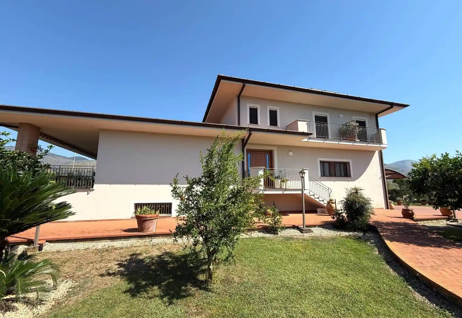 Villa in vendita a Fondi