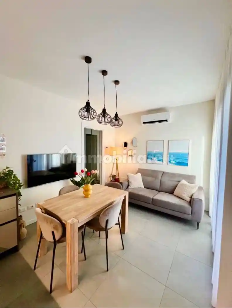 Appartamento in vendita a San Clemente