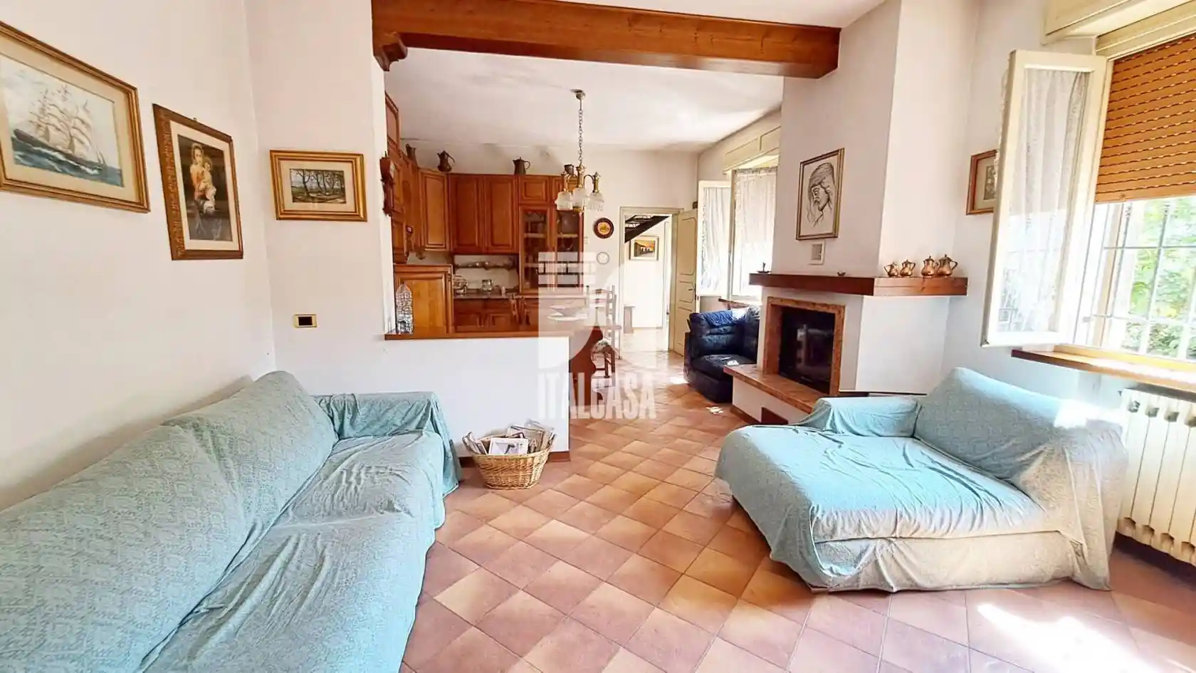 Villa in vendita a Roverbella