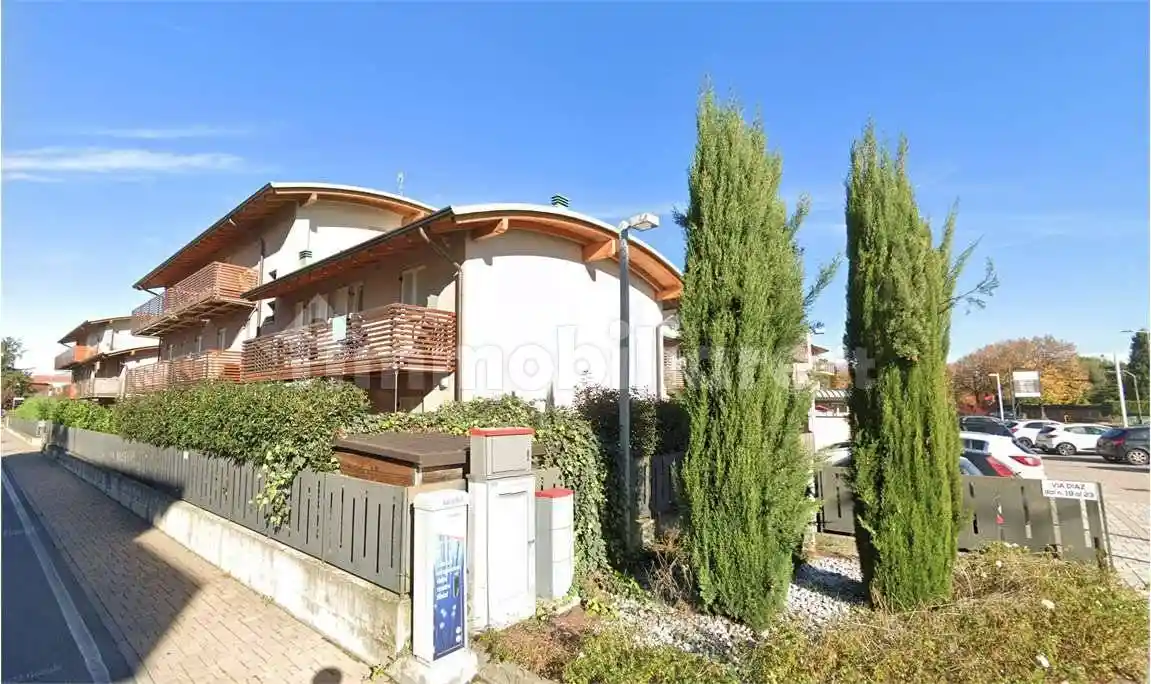 Appartamento in vendita a Osio Sotto
