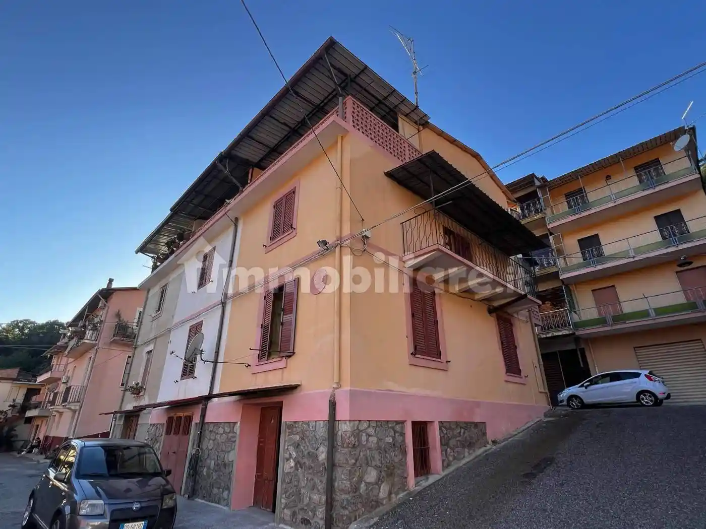 Casa indipendente in vendita a Sant'Alessio in Aspromonte