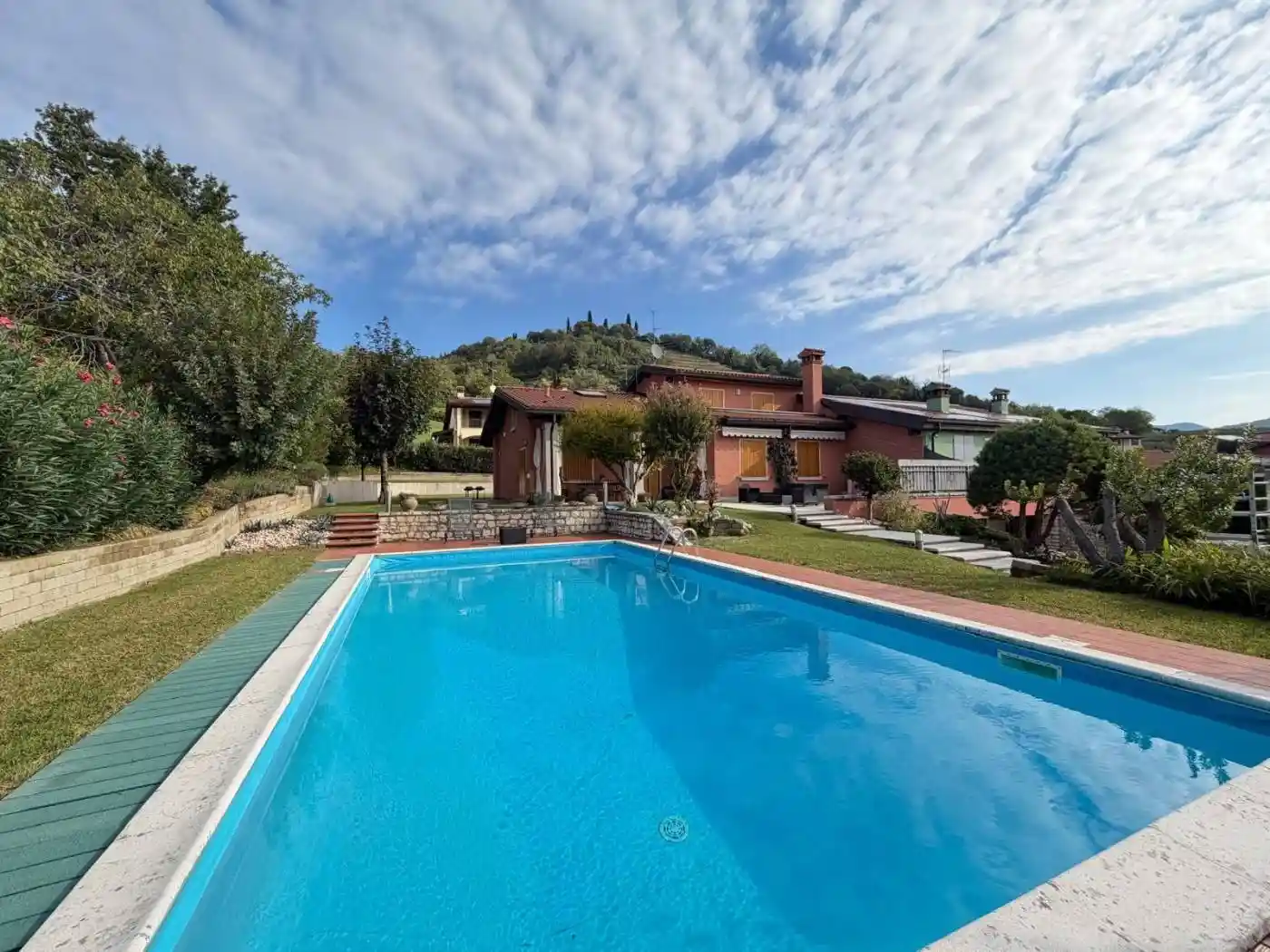 Villa in vendita a Gussago