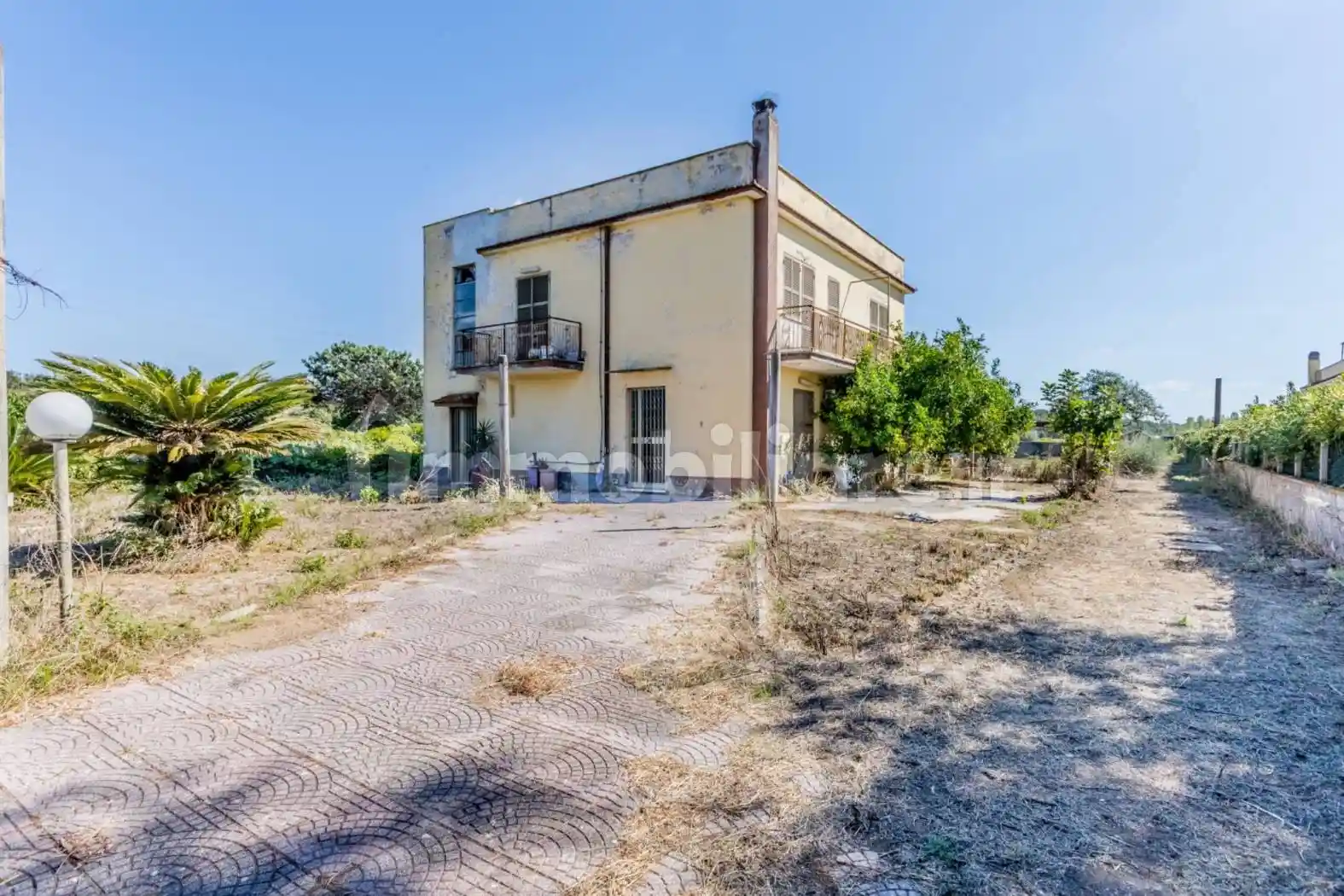 Villa in vendita a Nettuno