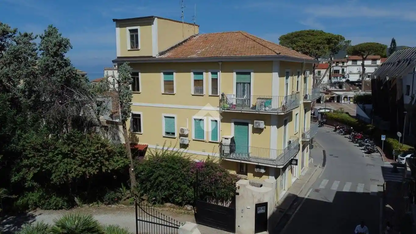Appartamento in vendita a Castellabate