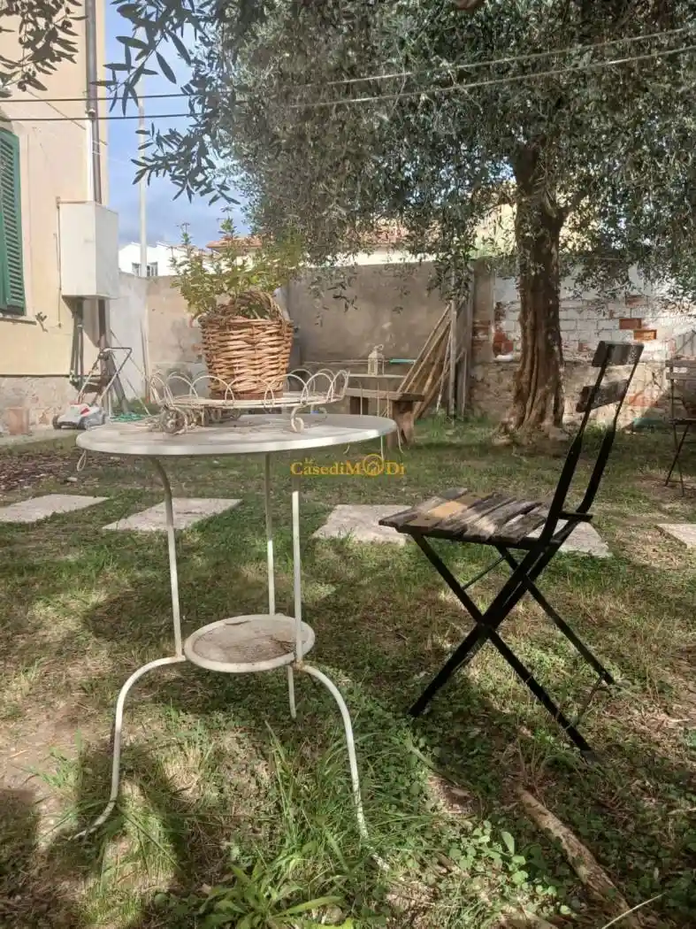 Appartamento in vendita a Livorno