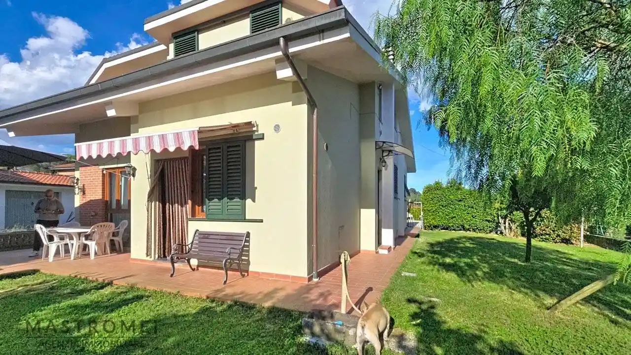 Villa in vendita a Castelfranco di Sotto