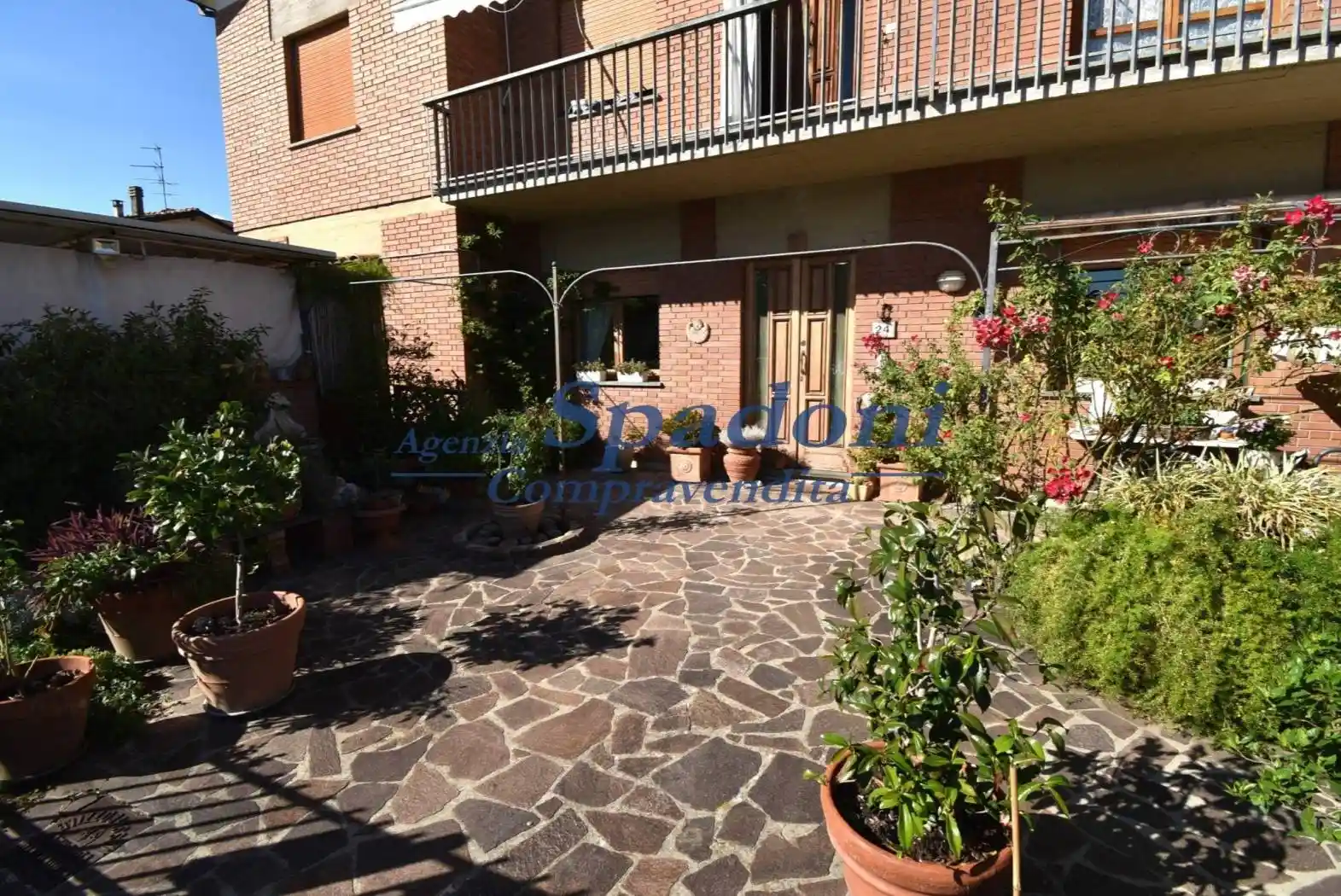 Appartamento in vendita a Massa e Cozzile