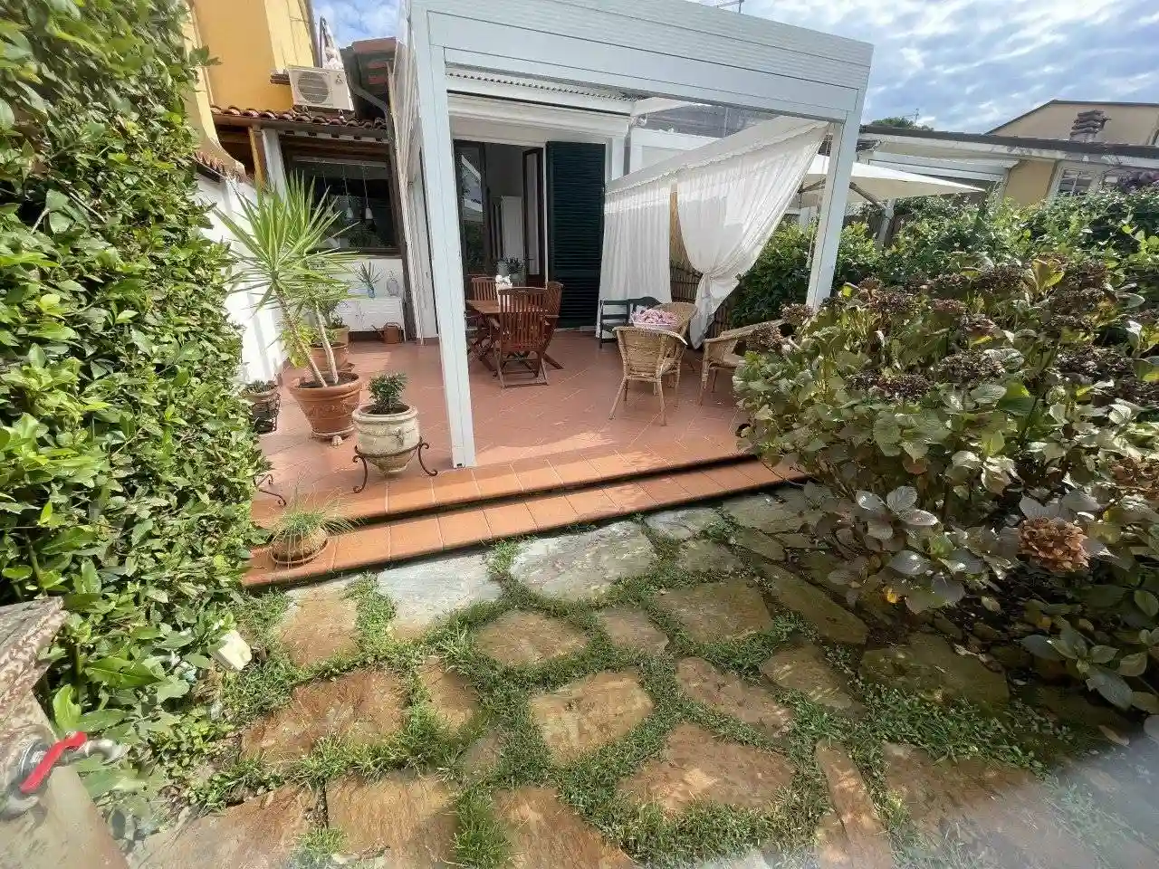 Villa - foto 4