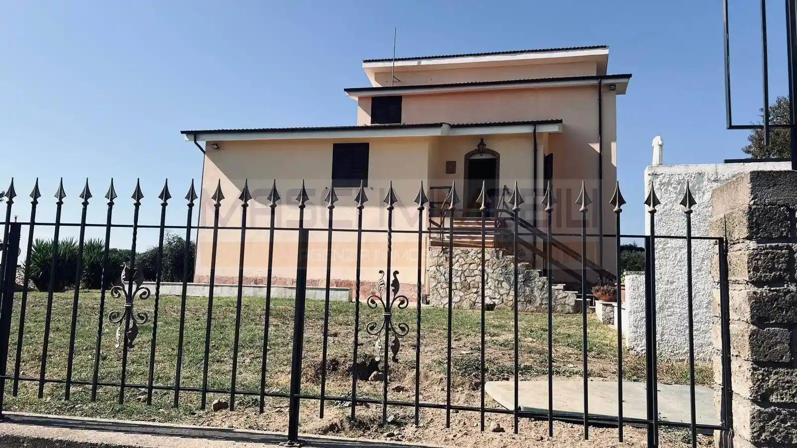Villa in vendita a Castelnuovo di Porto