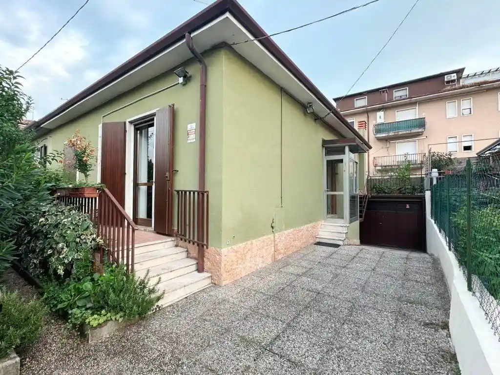 Appartamento in affitto a Verona
