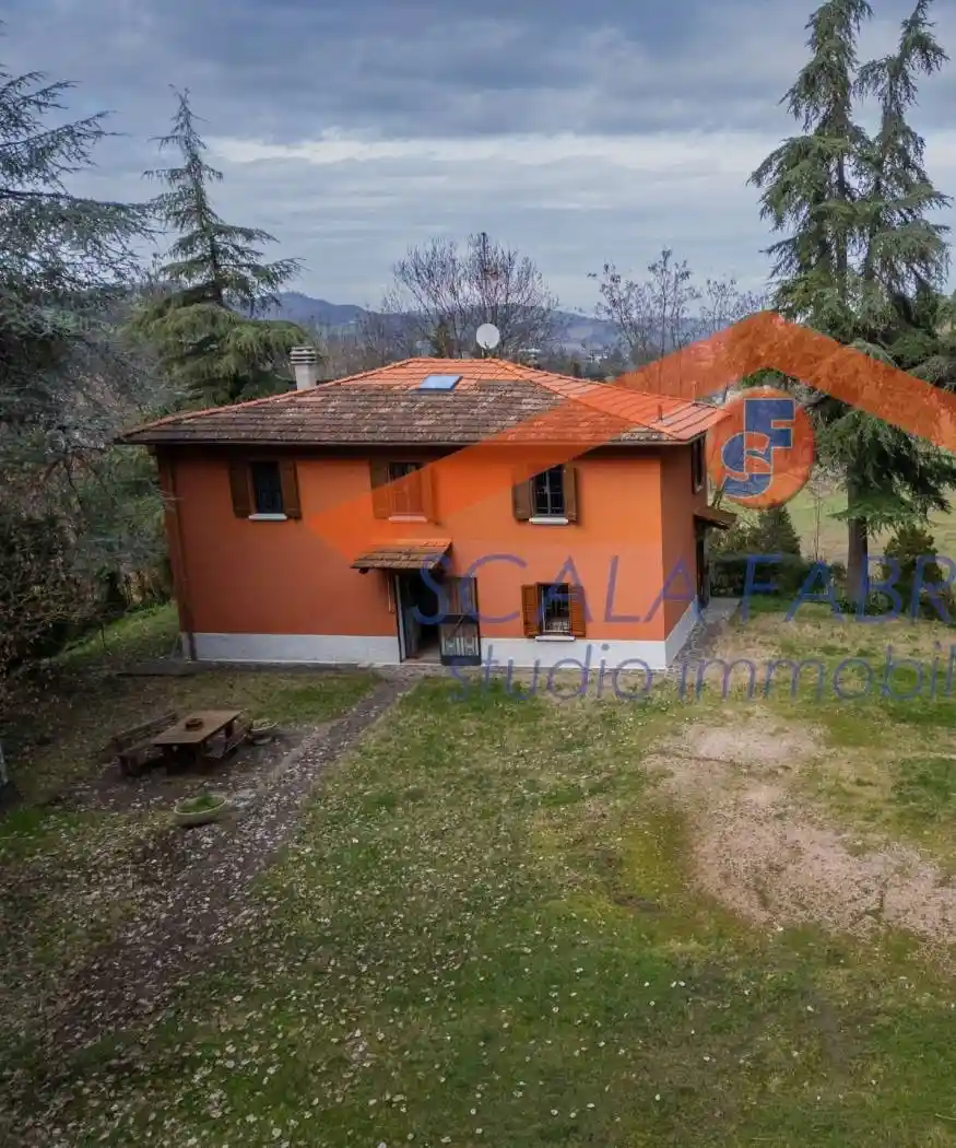 Villa in vendita a Pianoro