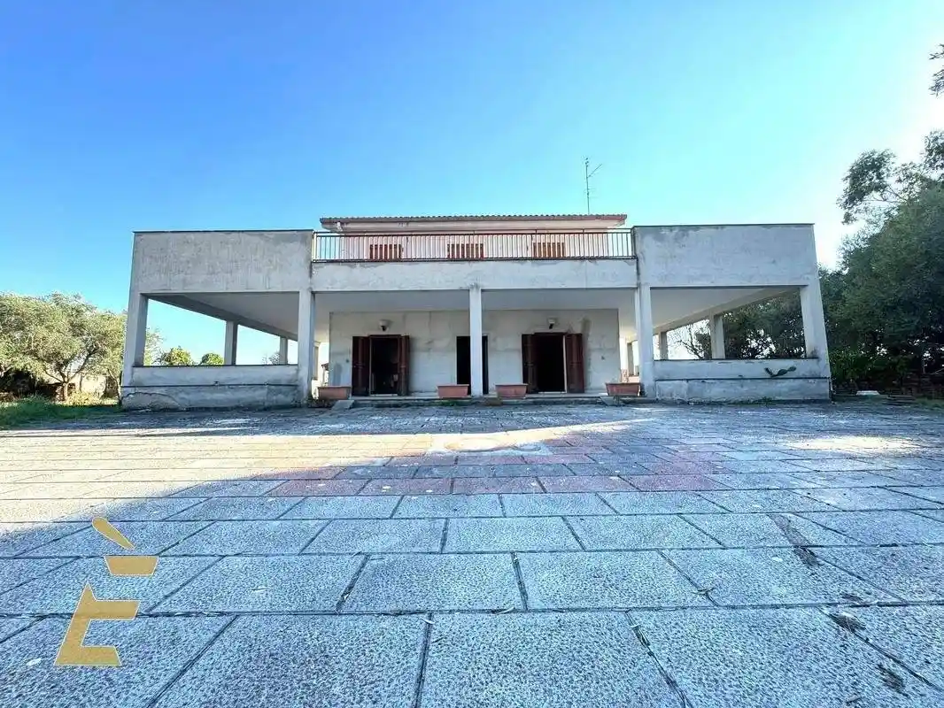 Villa in vendita a Aprilia