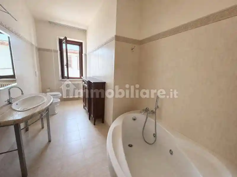 Villa in vendita a Chiusi