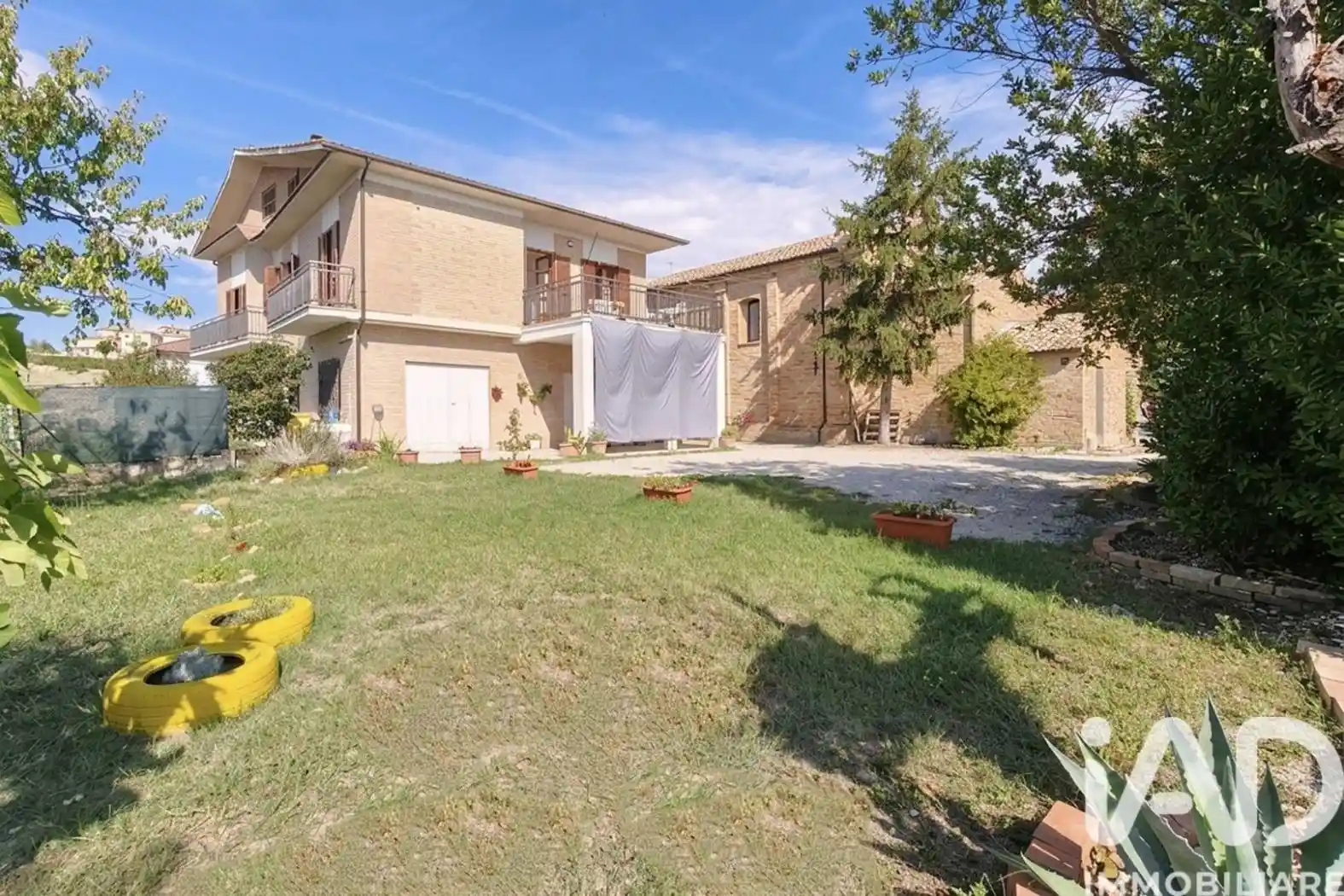 Villa in vendita a Monte Vidon Corrado