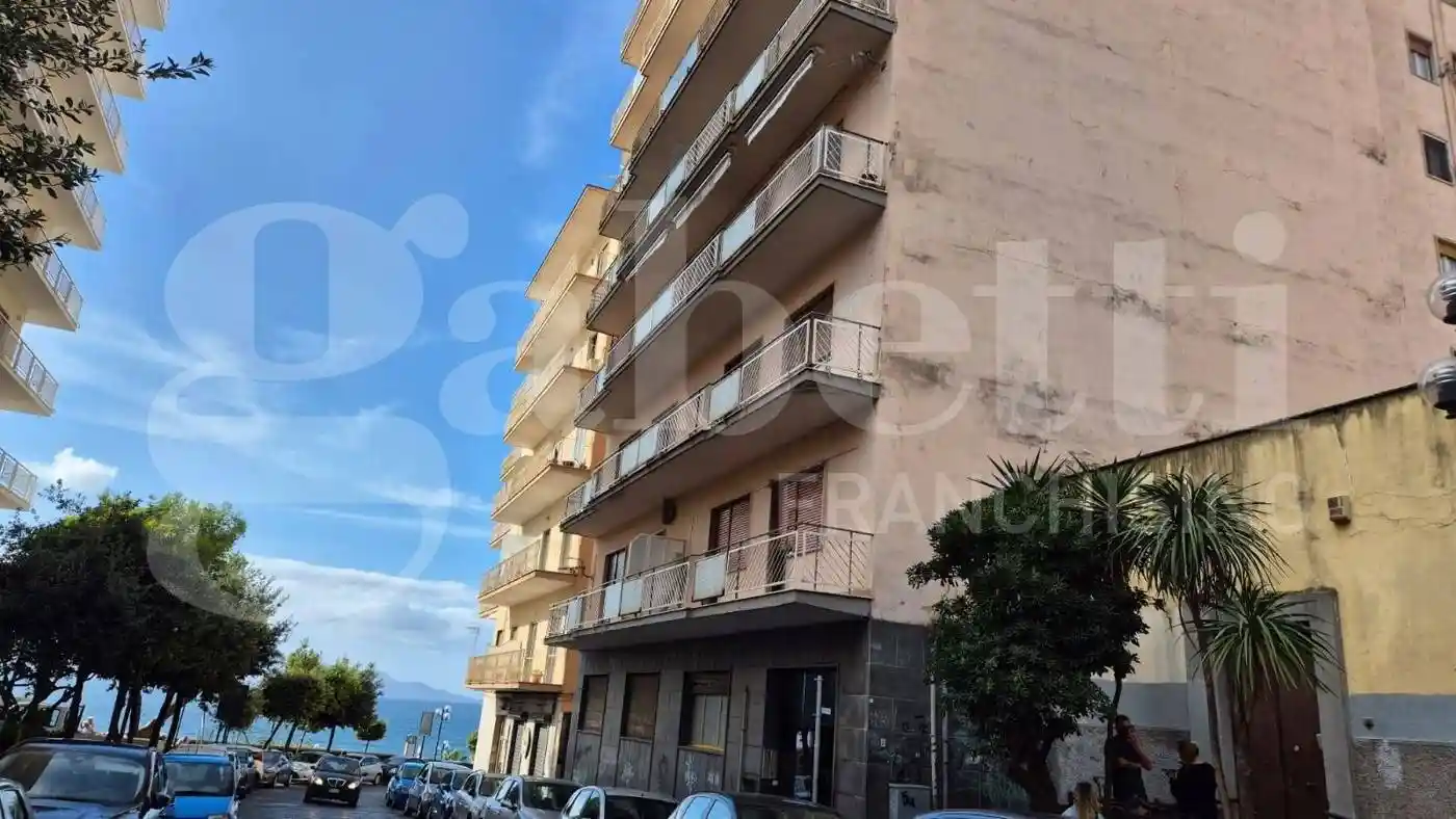 Appartamento in vendita a Torre Annunziata