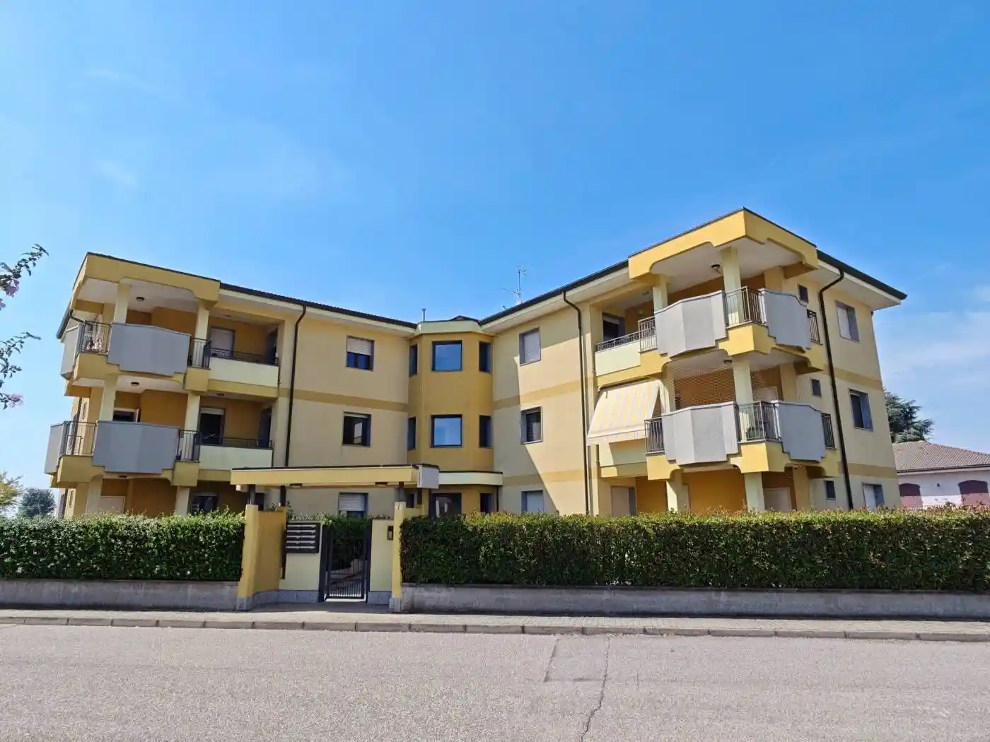 Appartamento in vendita a Trecate
