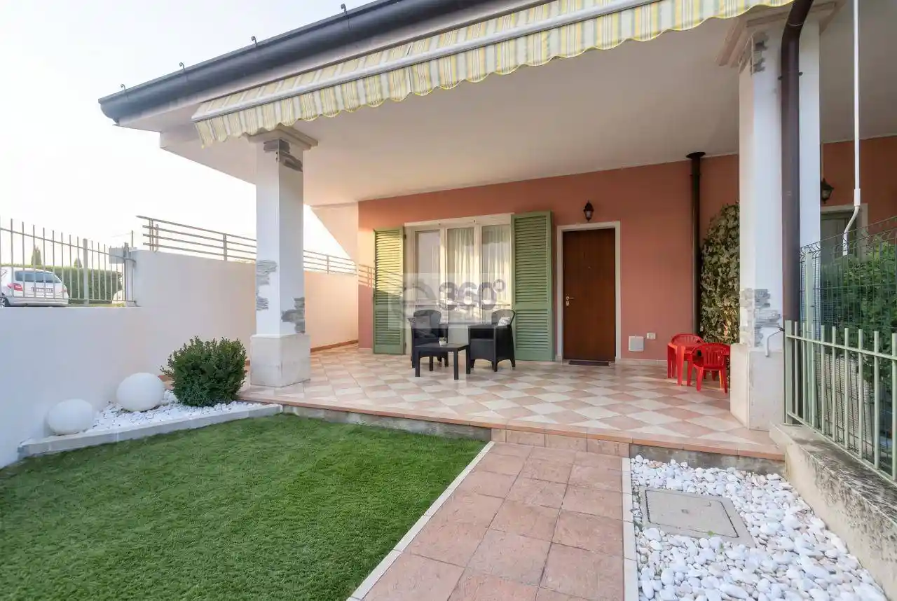 Appartamento in vendita a Rovato
