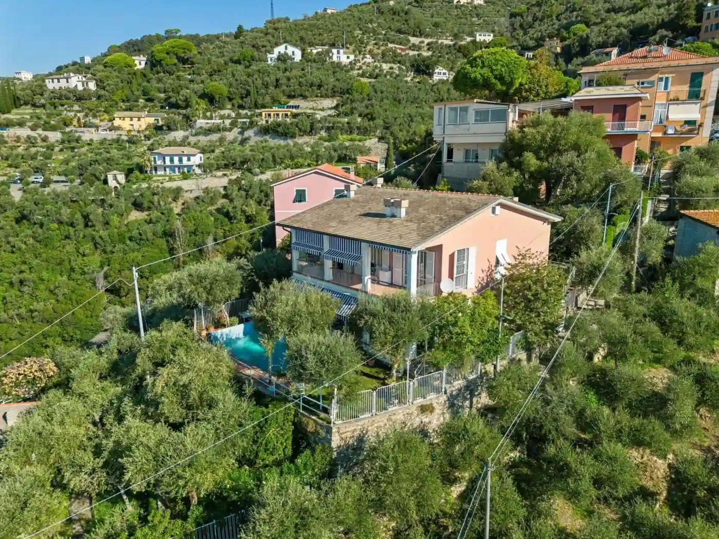 Villa - foto 2