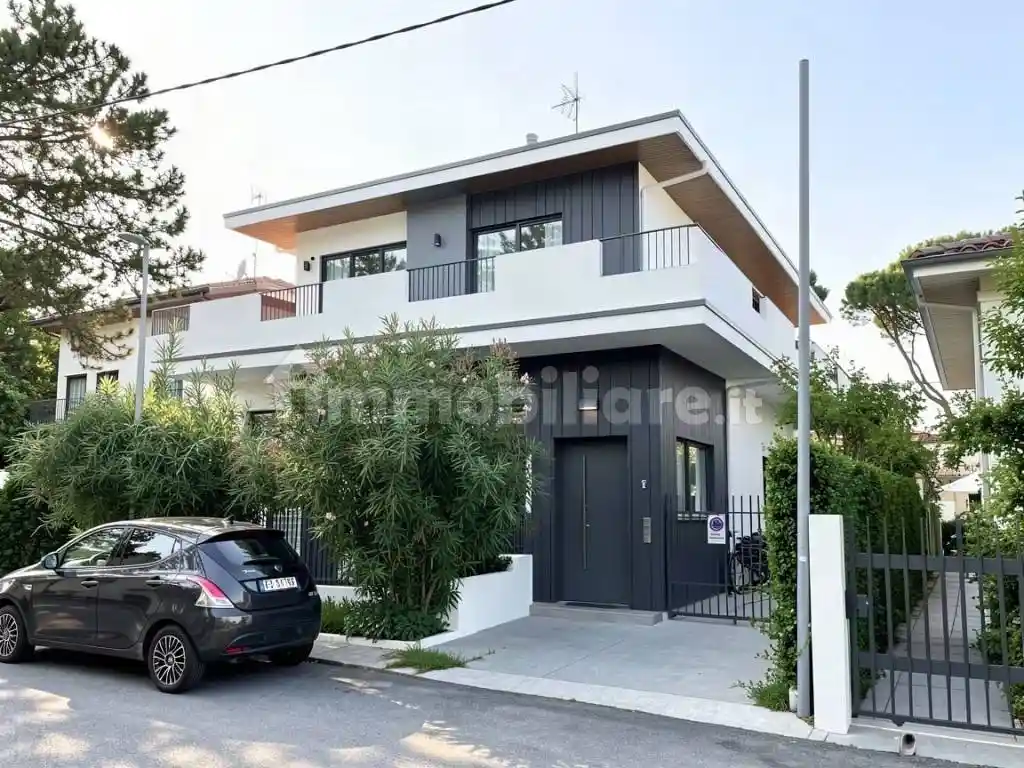 Appartamento in vendita a Riccione