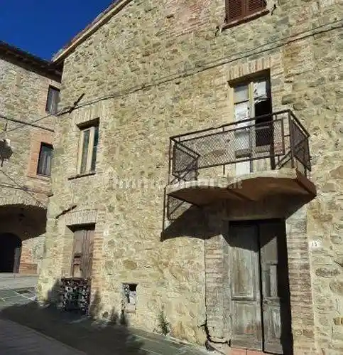 Palazzo - Edificio in vendita a Gualdo Cattaneo