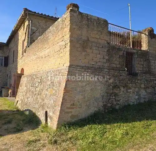Rustico - Casale in vendita a Corciano