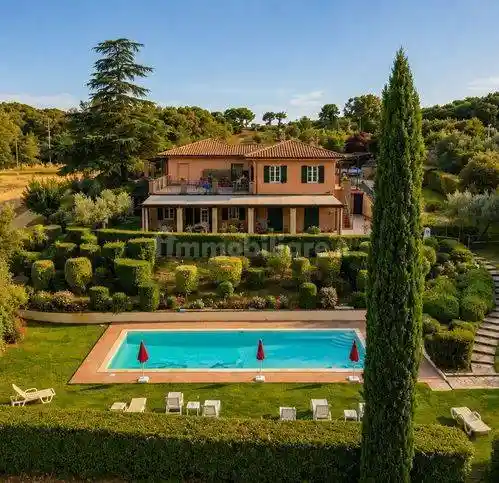 Villa in vendita a Gualdo Cattaneo