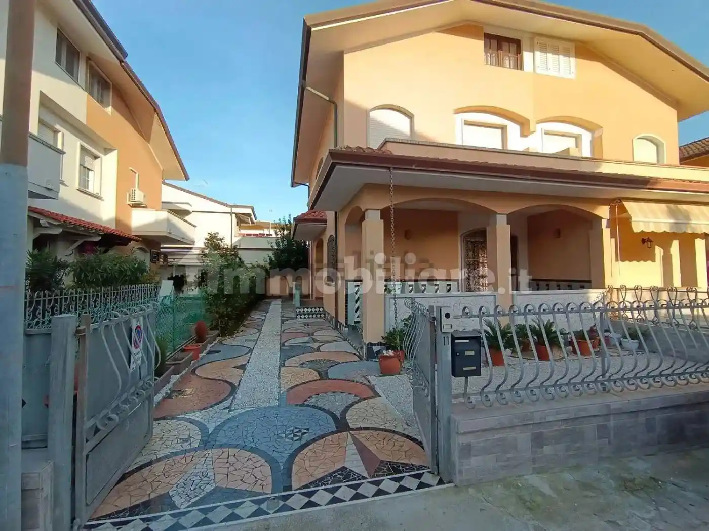 Villa in vendita a Viareggio