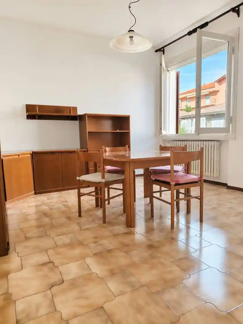 Appartamento in affitto a Novara