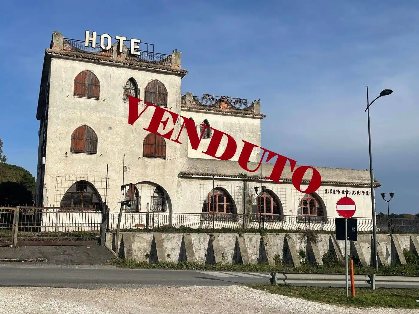 Palazzo - Edificio in vendita a Cerveteri