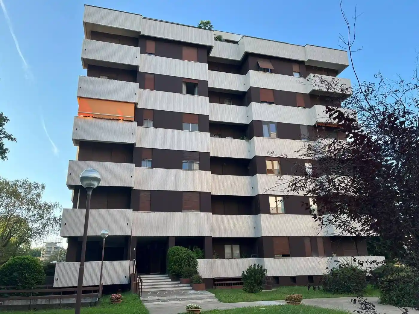 Appartamento in vendita a Monza