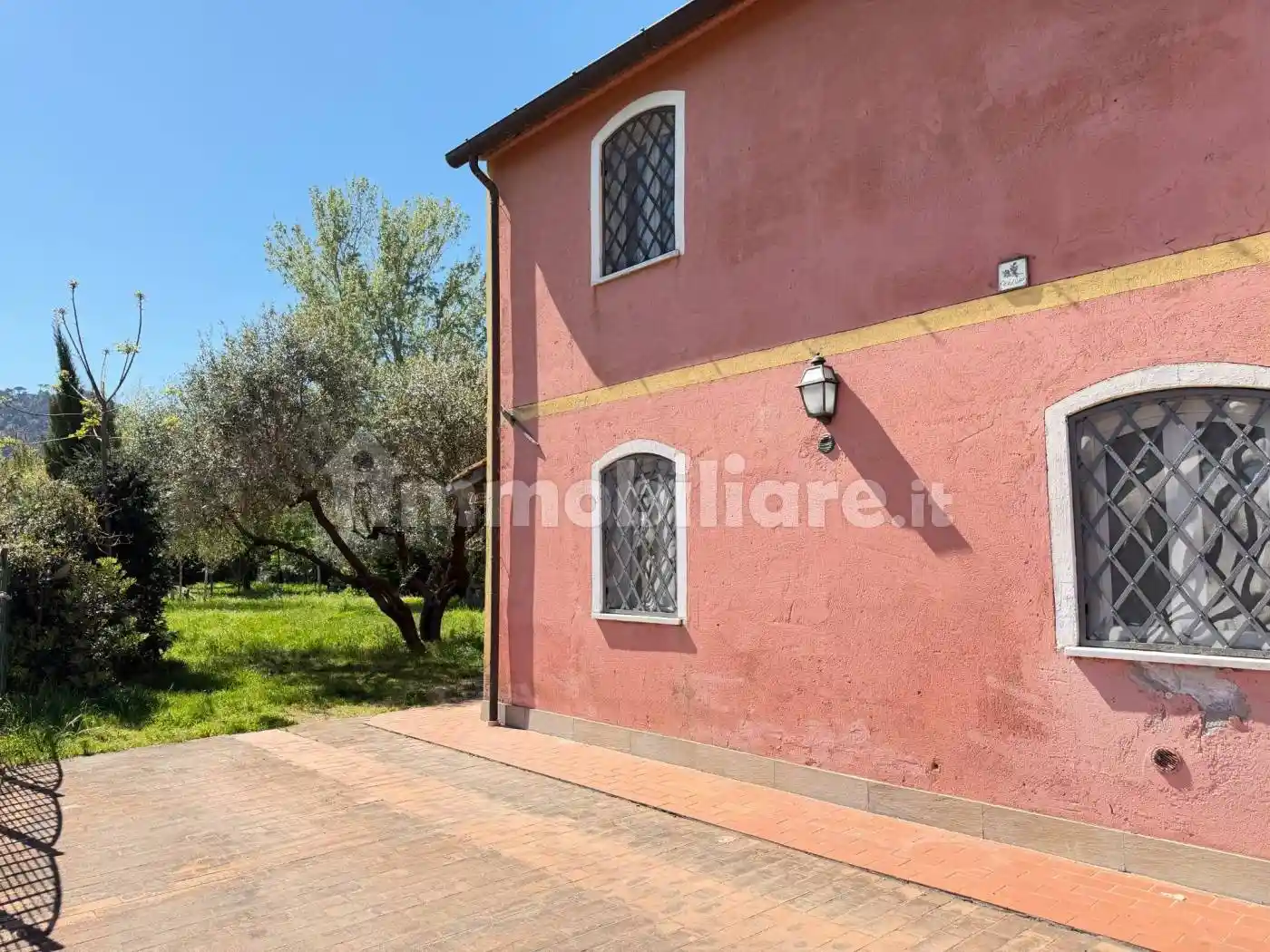 Villa in vendita a Ameglia