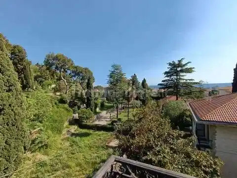Appartamento in vendita a Vallecrosia