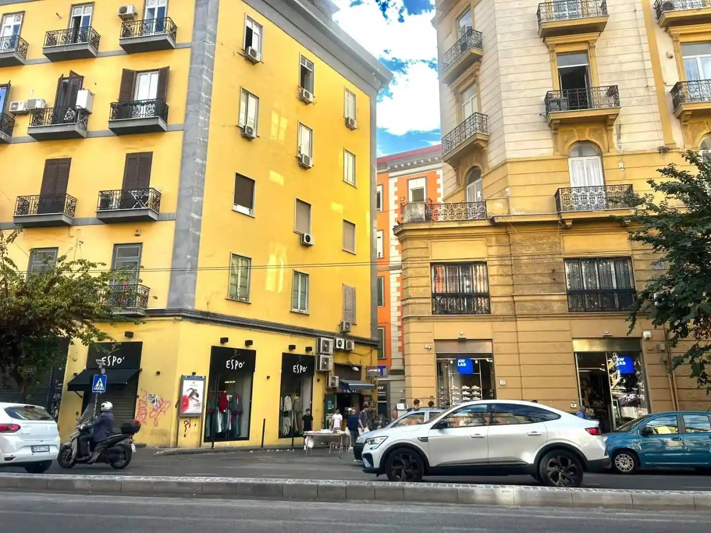 Appartamento in vendita a Napoli