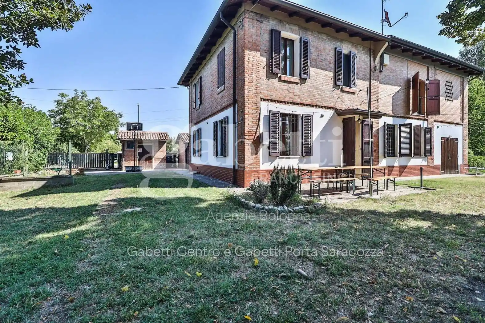 Villa in vendita a Bologna