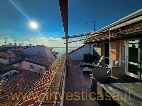 Appartamento in vendita a Lazise
