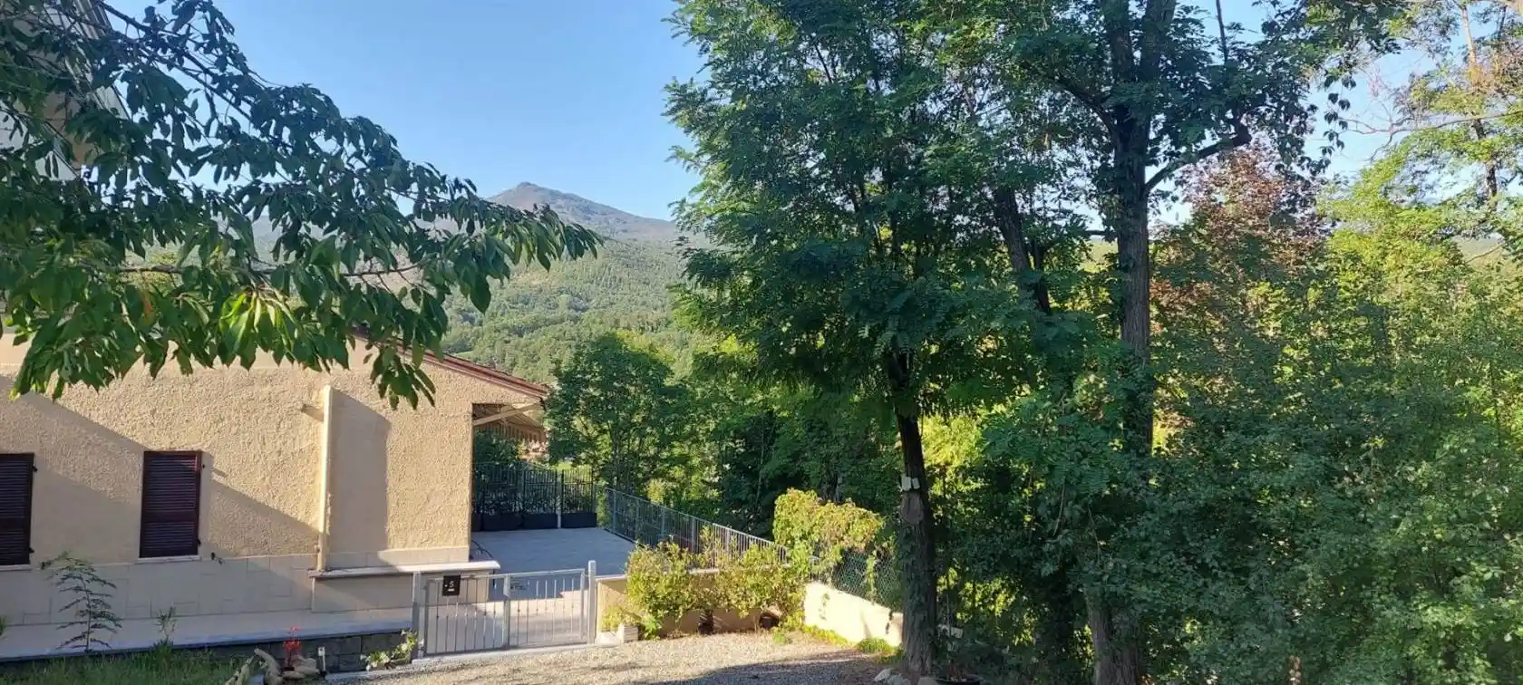 Appartamento in vendita a Ferriere