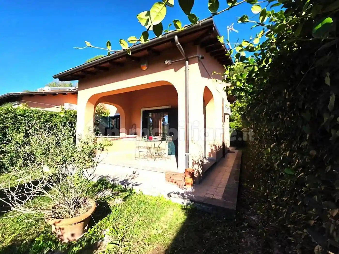 Villa - foto 3