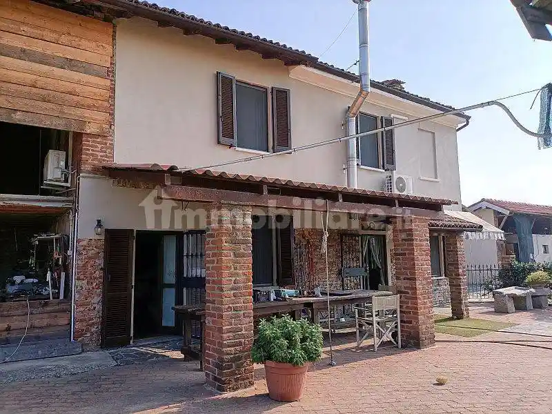 Rustico - Casale in vendita a Mortara