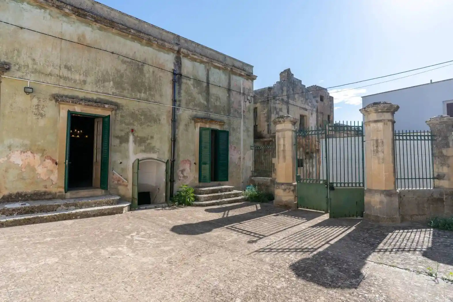 Palazzo - Edificio in vendita a Carpignano Salentino