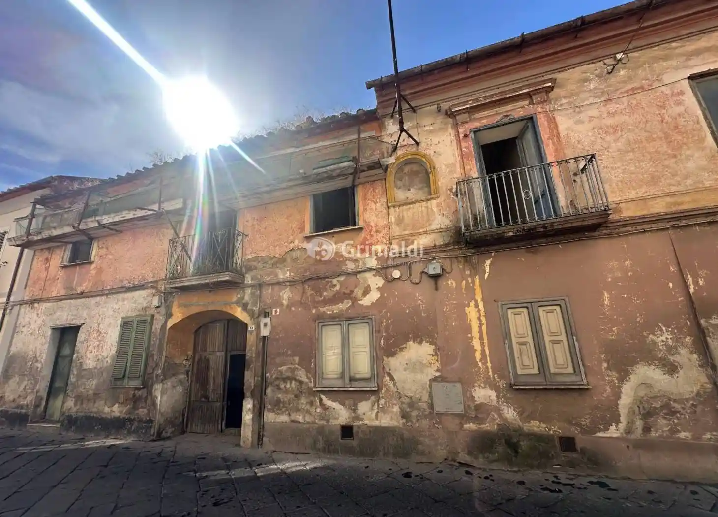 Palazzo - Edificio in vendita a Casagiove
