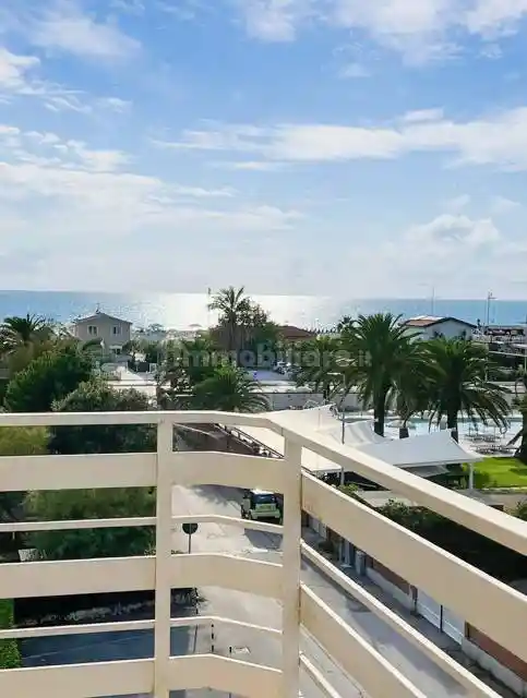 Appartamento in vendita a Camaiore