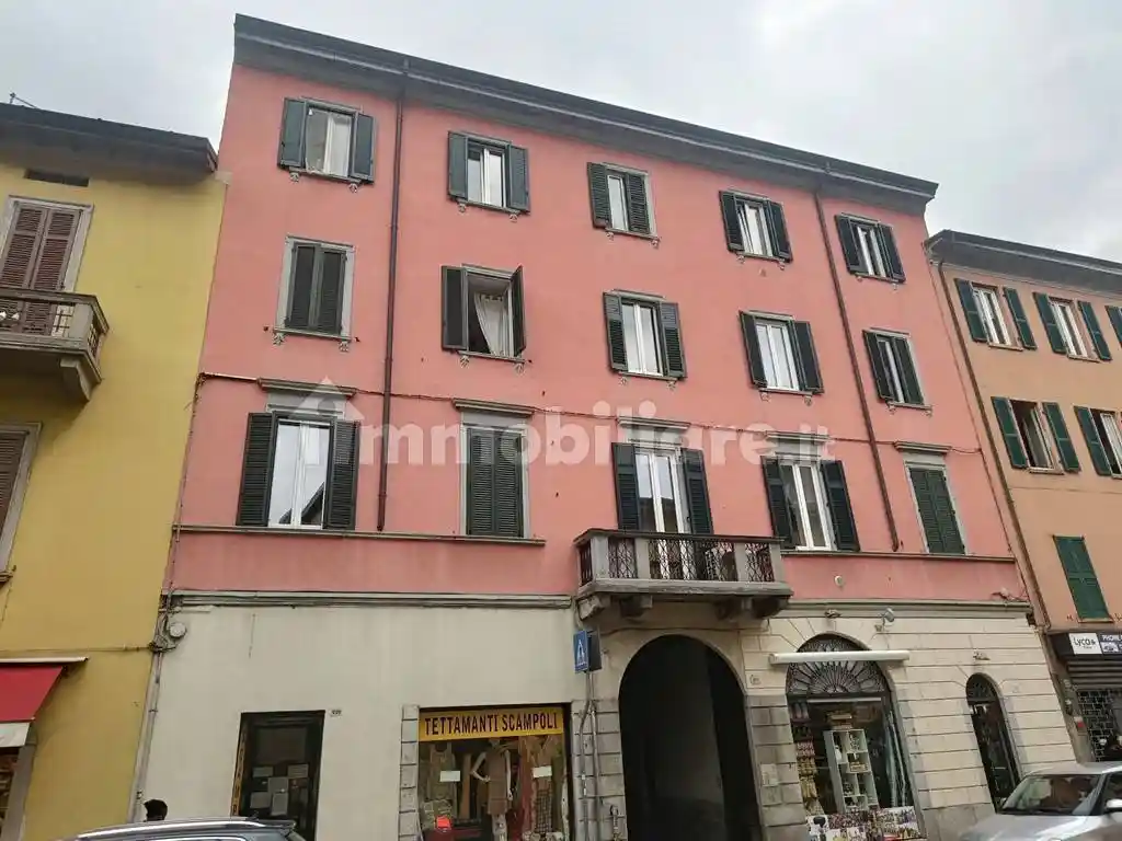 Appartamento in vendita a Como
