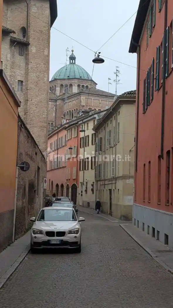 Appartamento in vendita a Parma