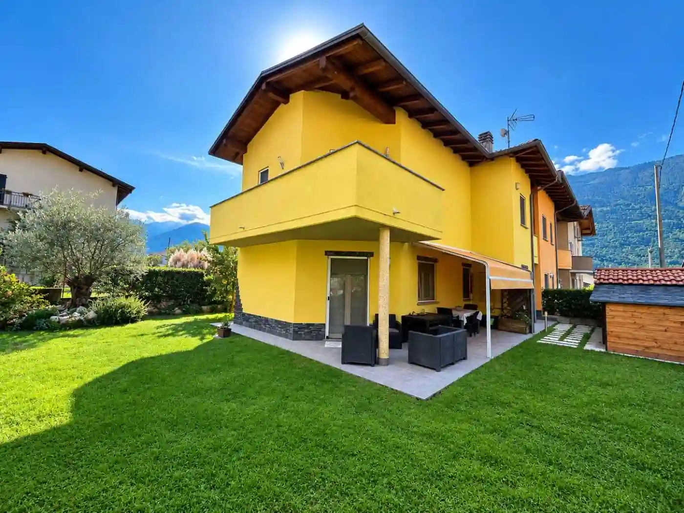 Villa - foto 2