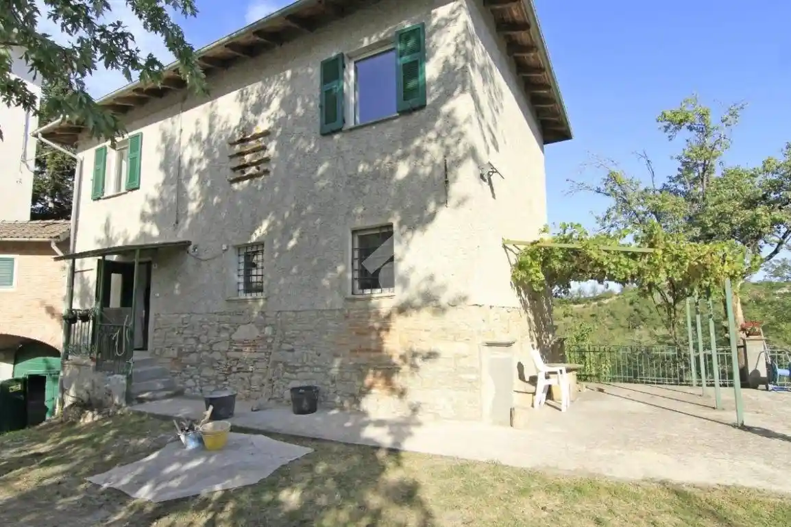 Appartamento in affitto a Parodi Ligure