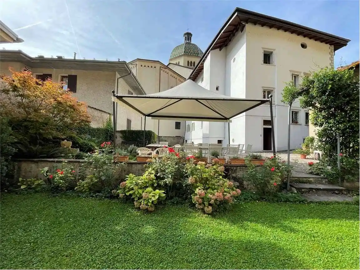 Casa indipendente in vendita a Mezzocorona