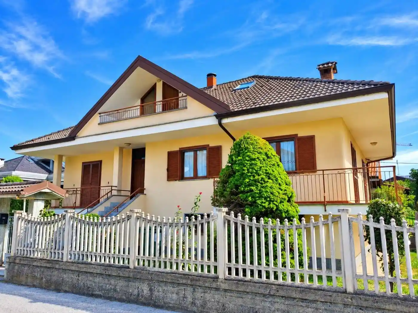 Villa in vendita a Borgo San Dalmazzo