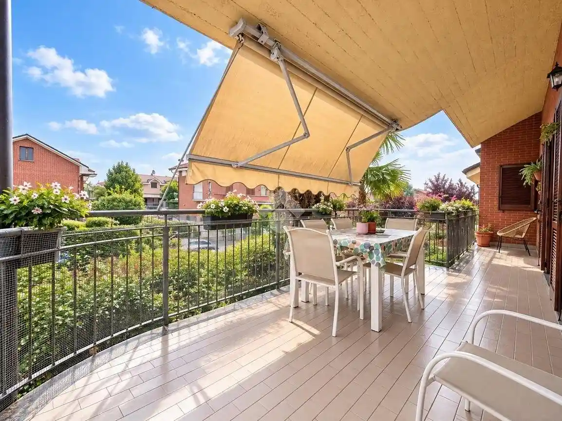 Villa in vendita a Nichelino