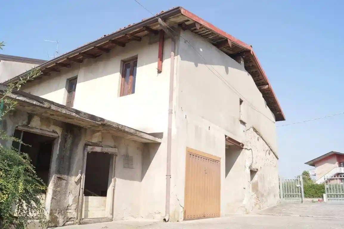 Casa indipendente in vendita a Urgnano
